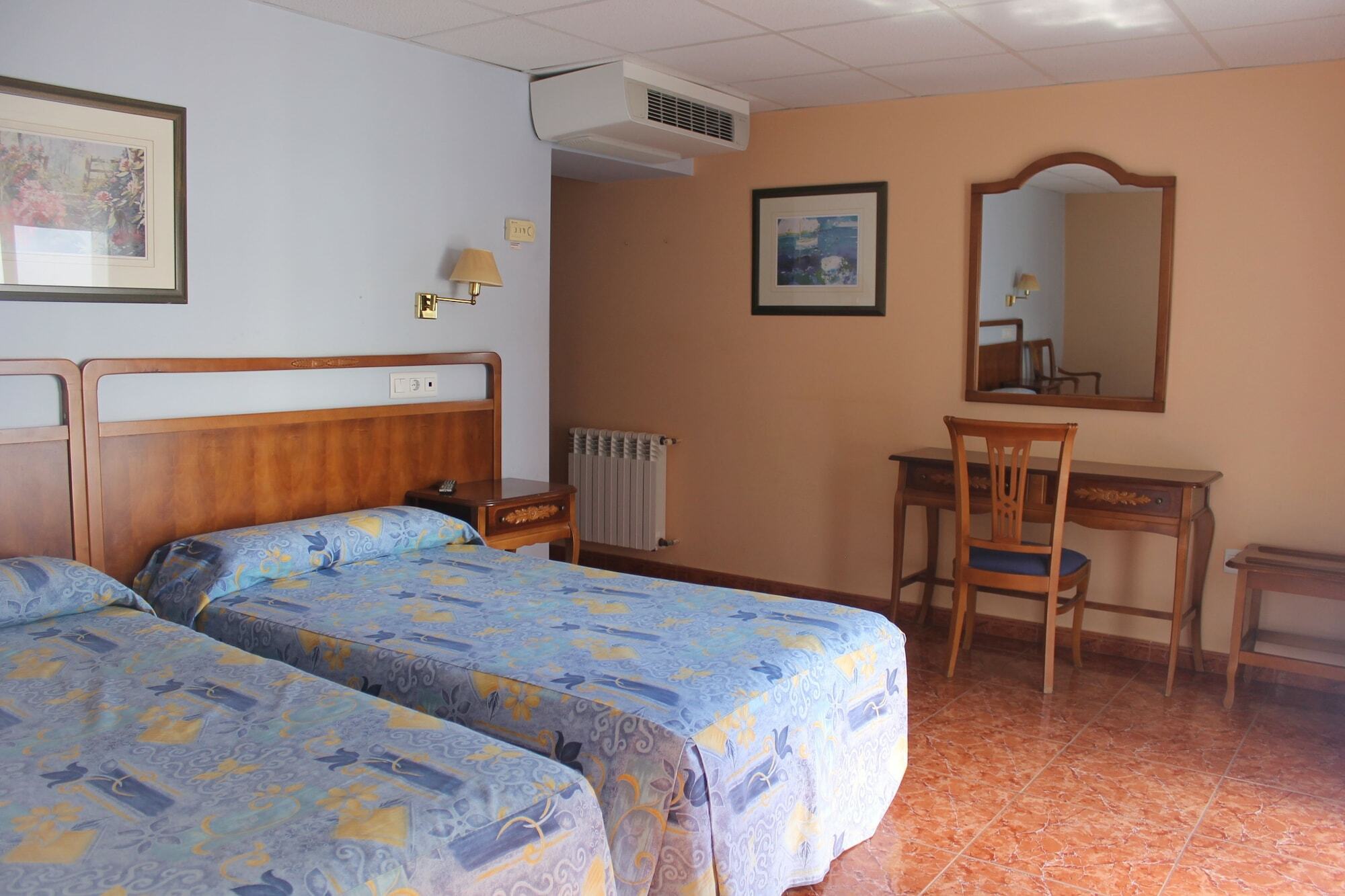 Hotel La Valenciana Монтанехос Екстер'єр фото
